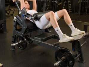 hip thrust maquina